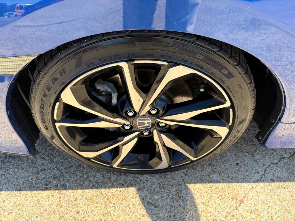 2018 Honda Civic Image 26