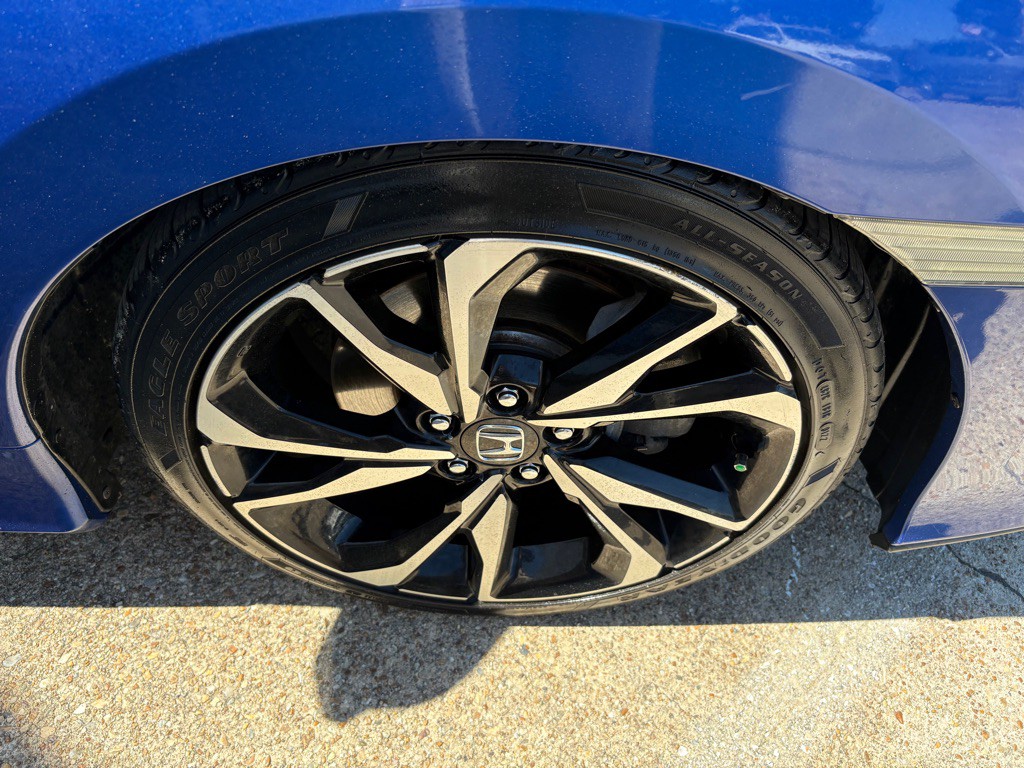 2018 Honda Civic Image 29