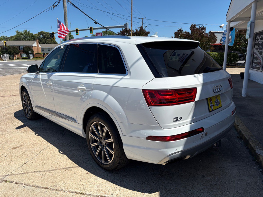 2017 Audi Q7 Image 4