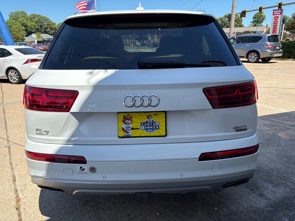 2017 Audi Q7 Image 5
