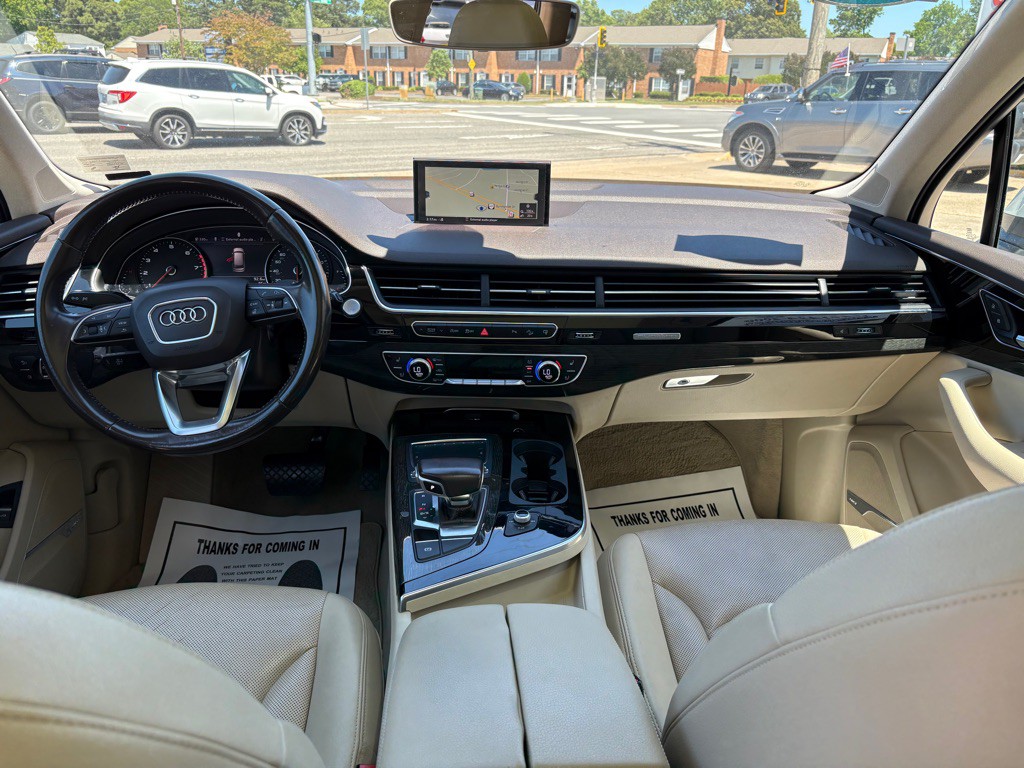 2017 Audi Q7 Image 13