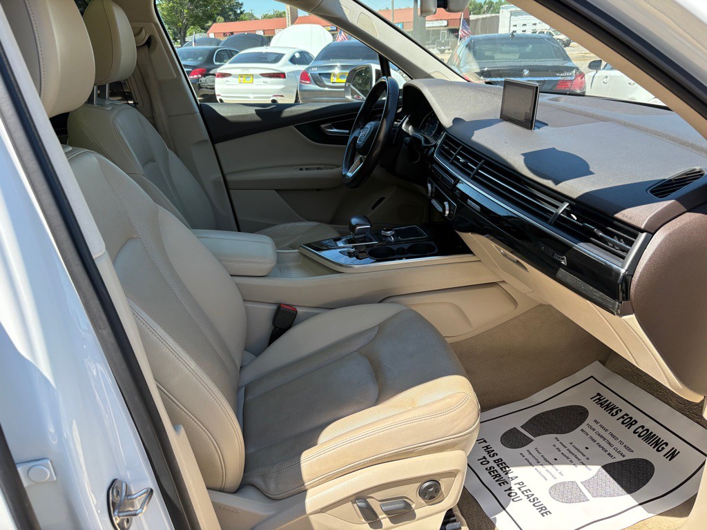 2017 Audi Q7 Image 15