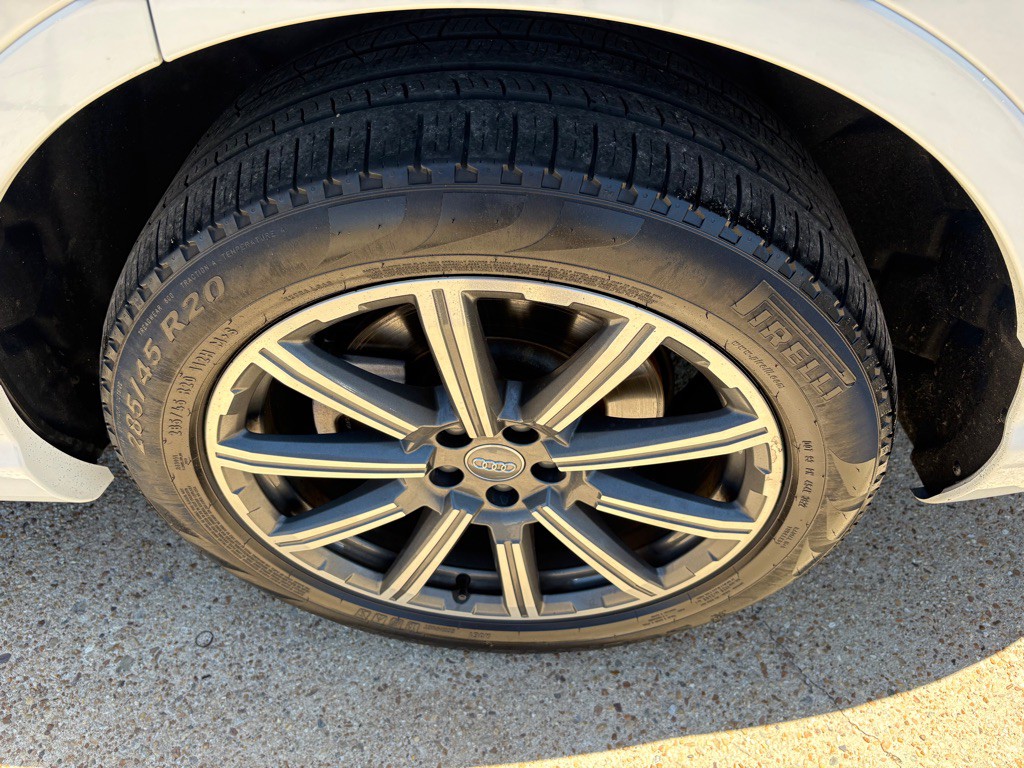 2017 Audi Q7 Image 32