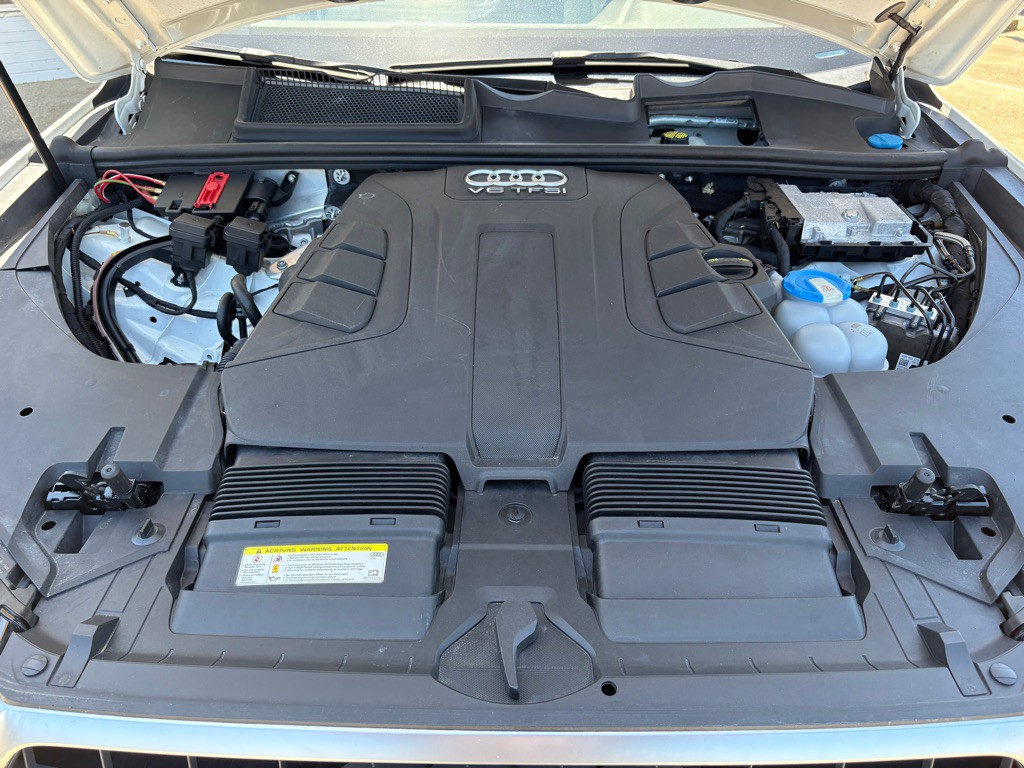 2017 Audi Q7 Image 35