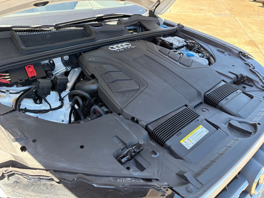 2017 Audi Q7 Image 36