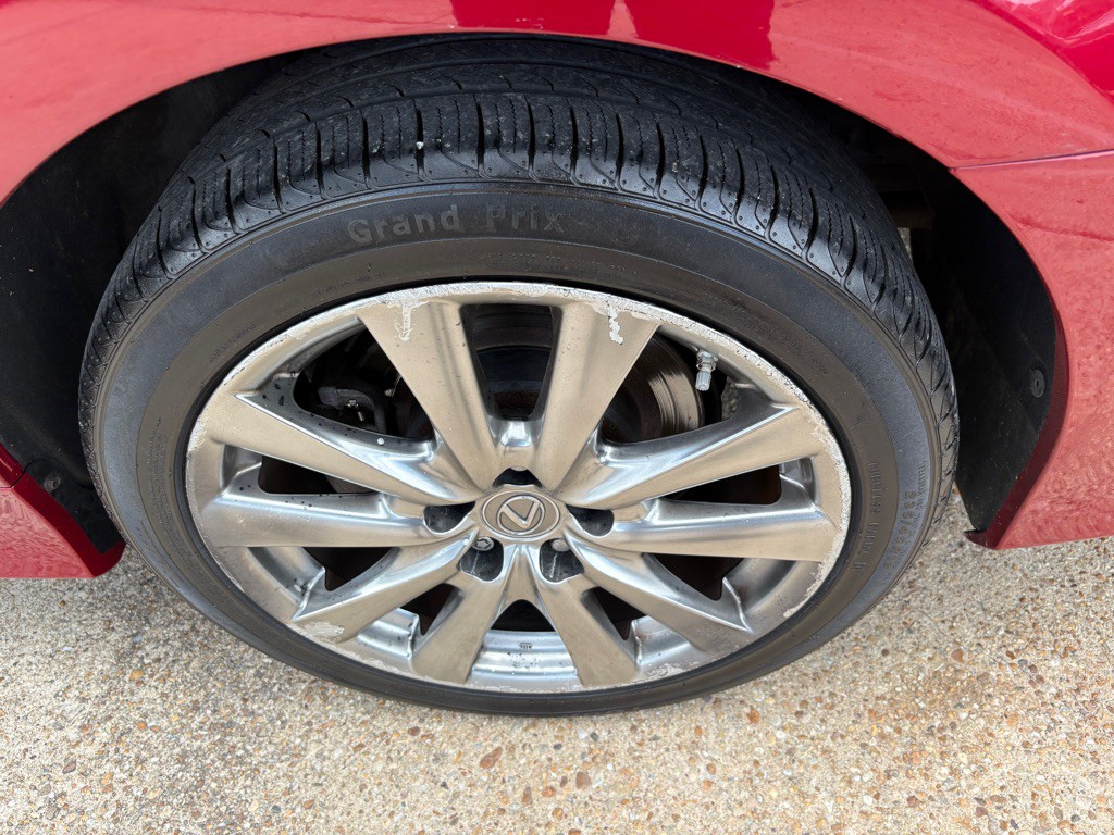 2013 Lexus GS Image 30