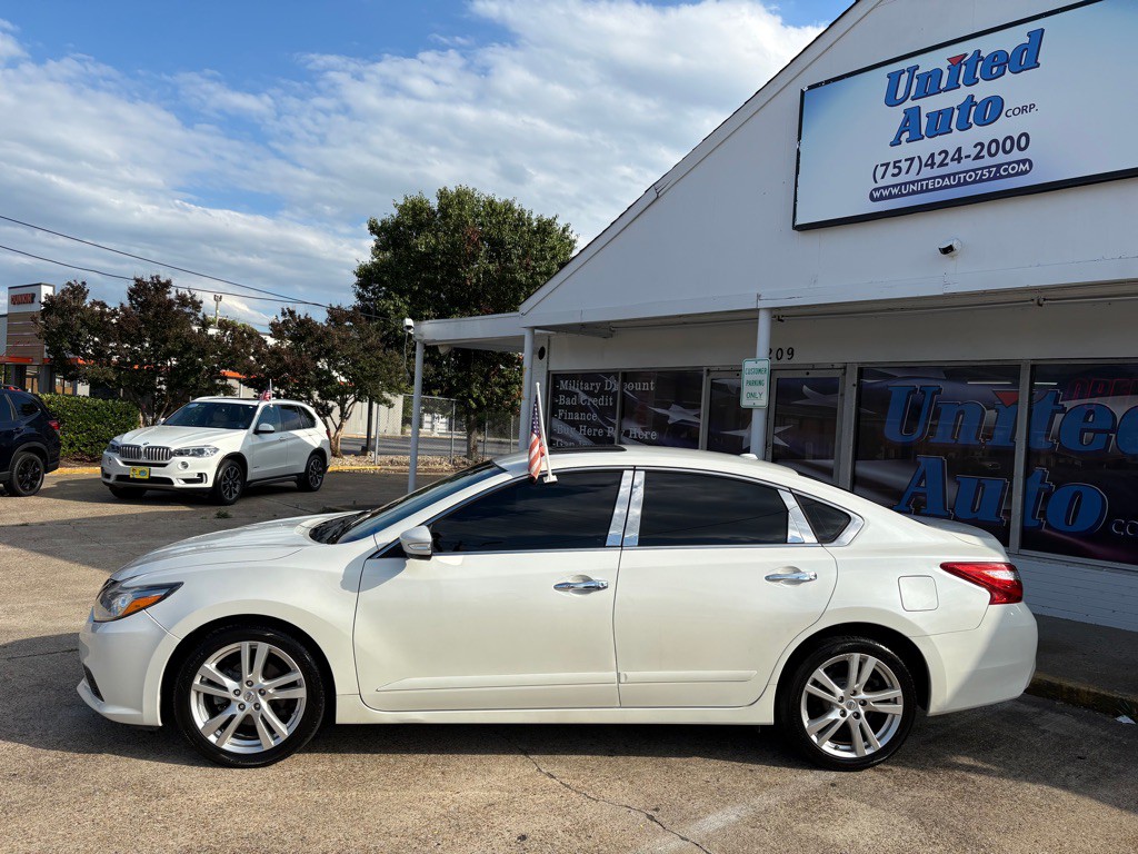 2016 Nissan Altima Image 3