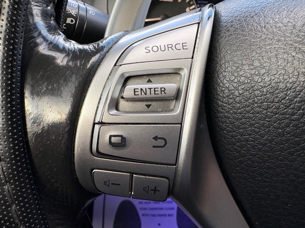 2016 Nissan Altima Image 18