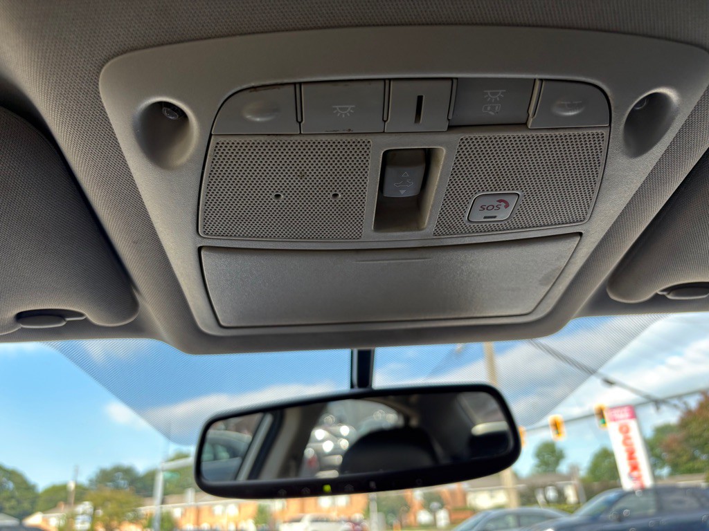 2016 Nissan Altima Image 27