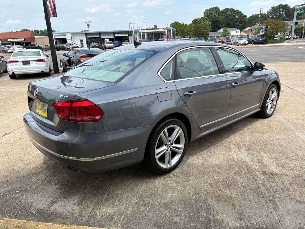 2014 Volkswagen Passat Image 7