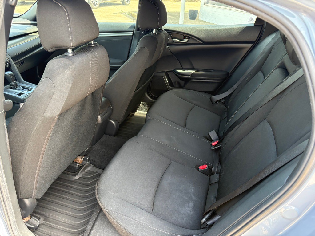 2018 Honda Civic Image 11