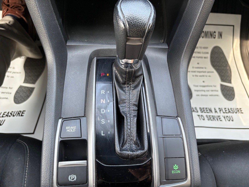 2018 Honda Civic Image 23