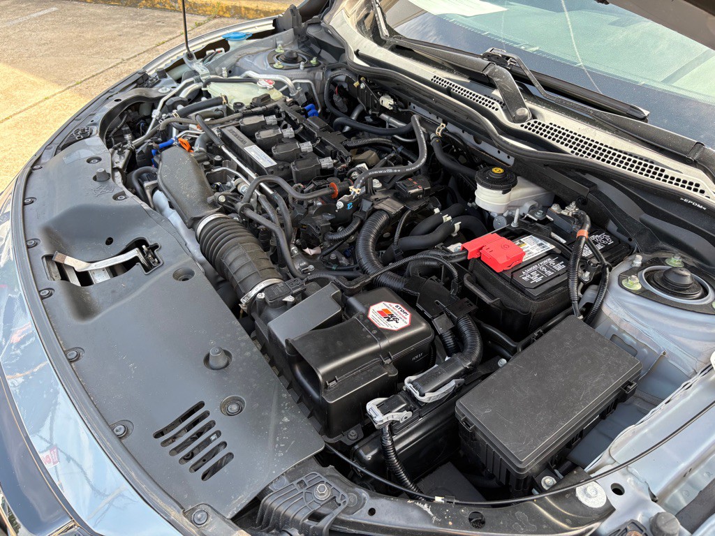 2018 Honda Civic Image 32