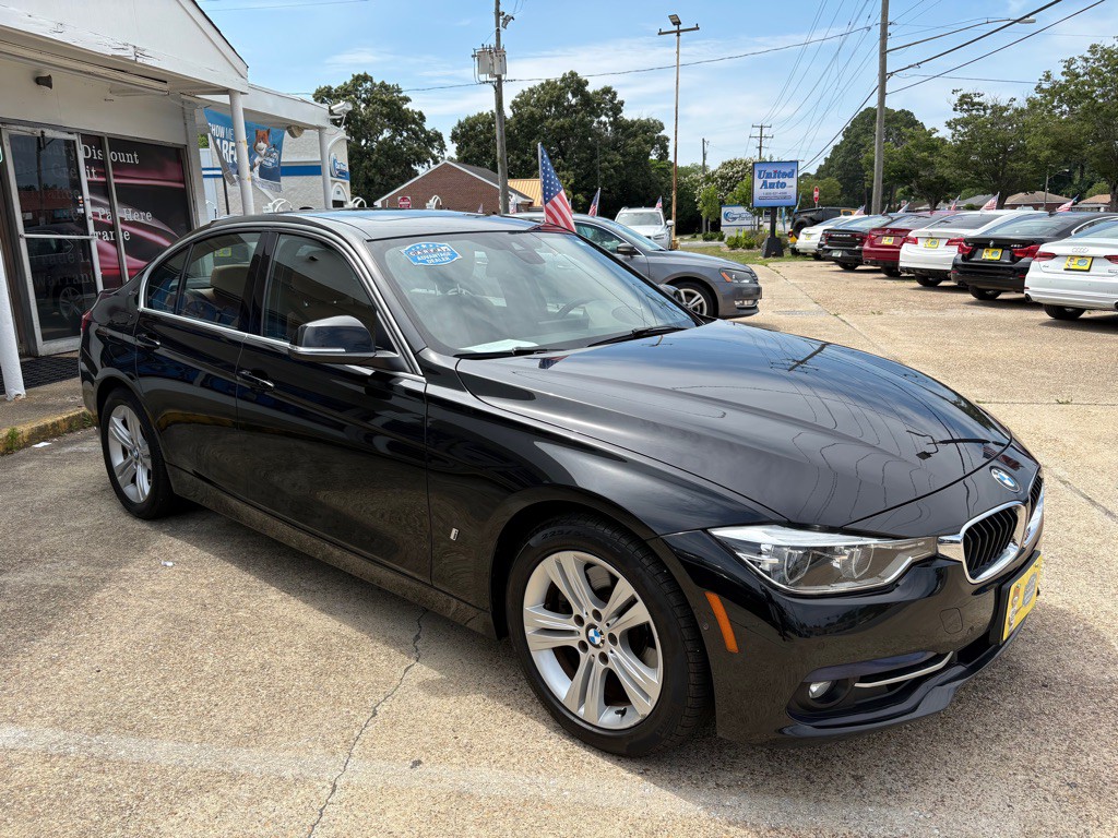2017 BMW 3 Series Image 9