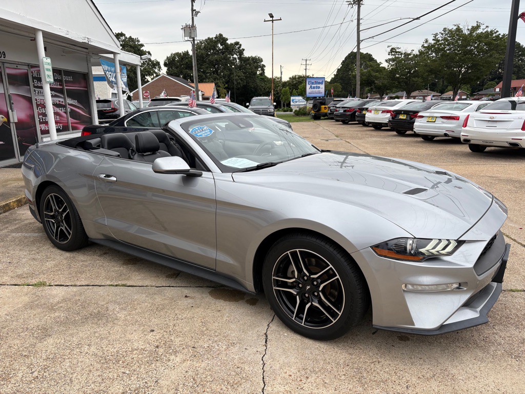 2021 Ford Mustang Image 16