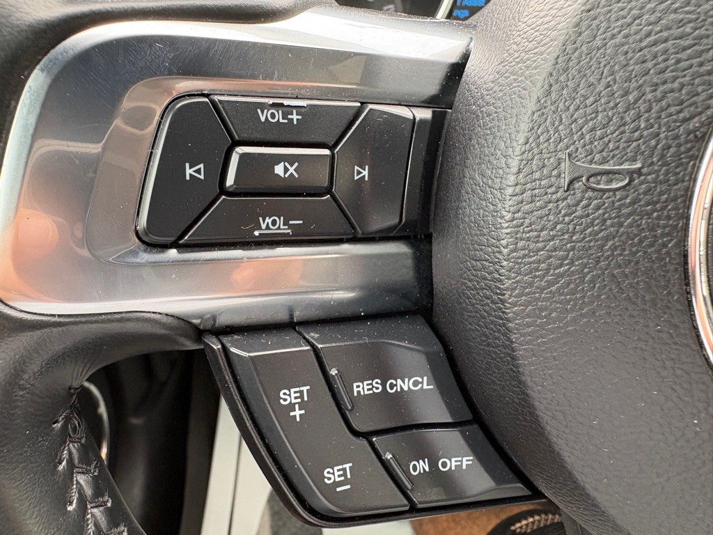 2021 Ford Mustang Image 22