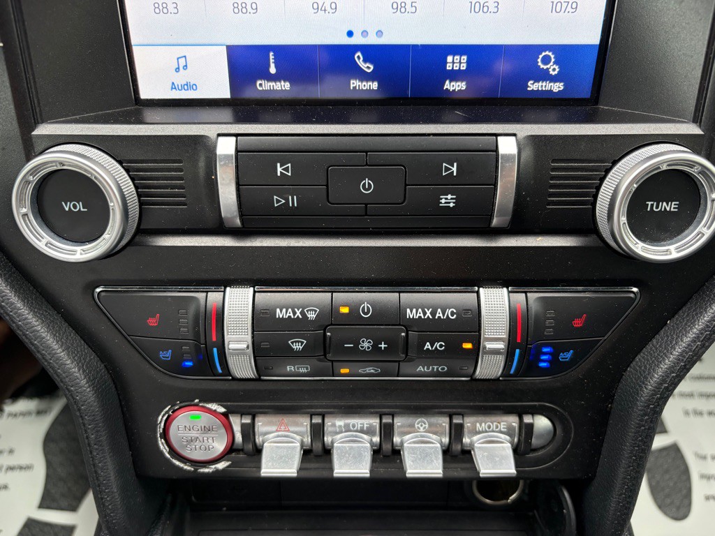 2021 Ford Mustang Image 27