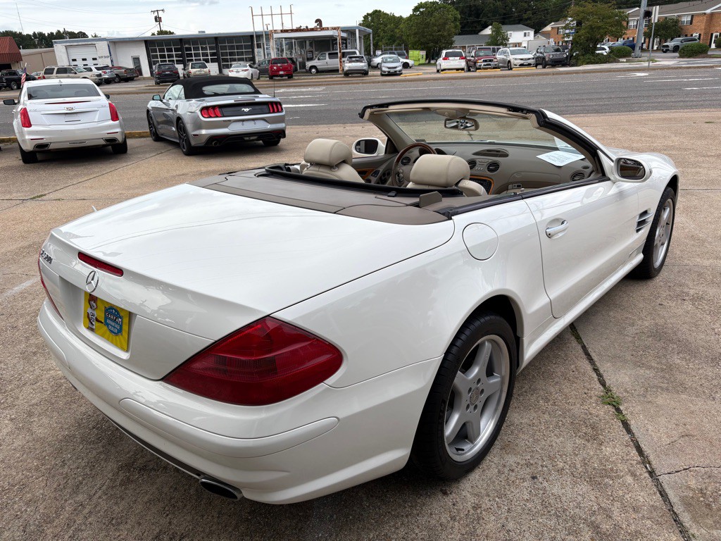 2003 Mercedes-Benz SL-Class Image 9