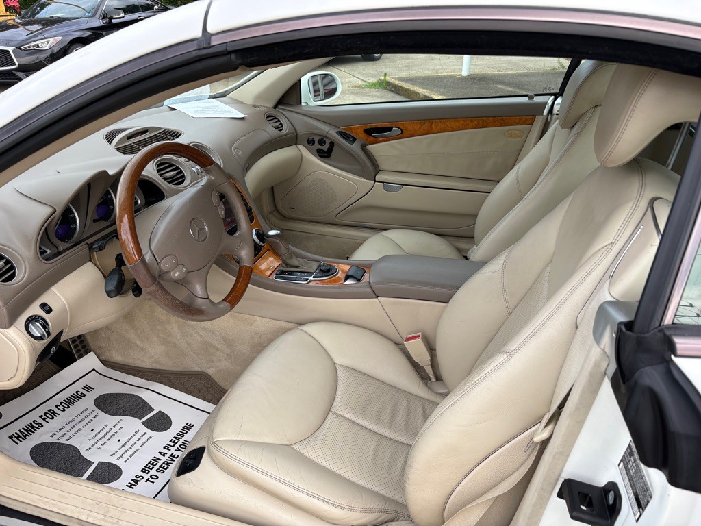 2003 Mercedes-Benz SL-Class Image 14