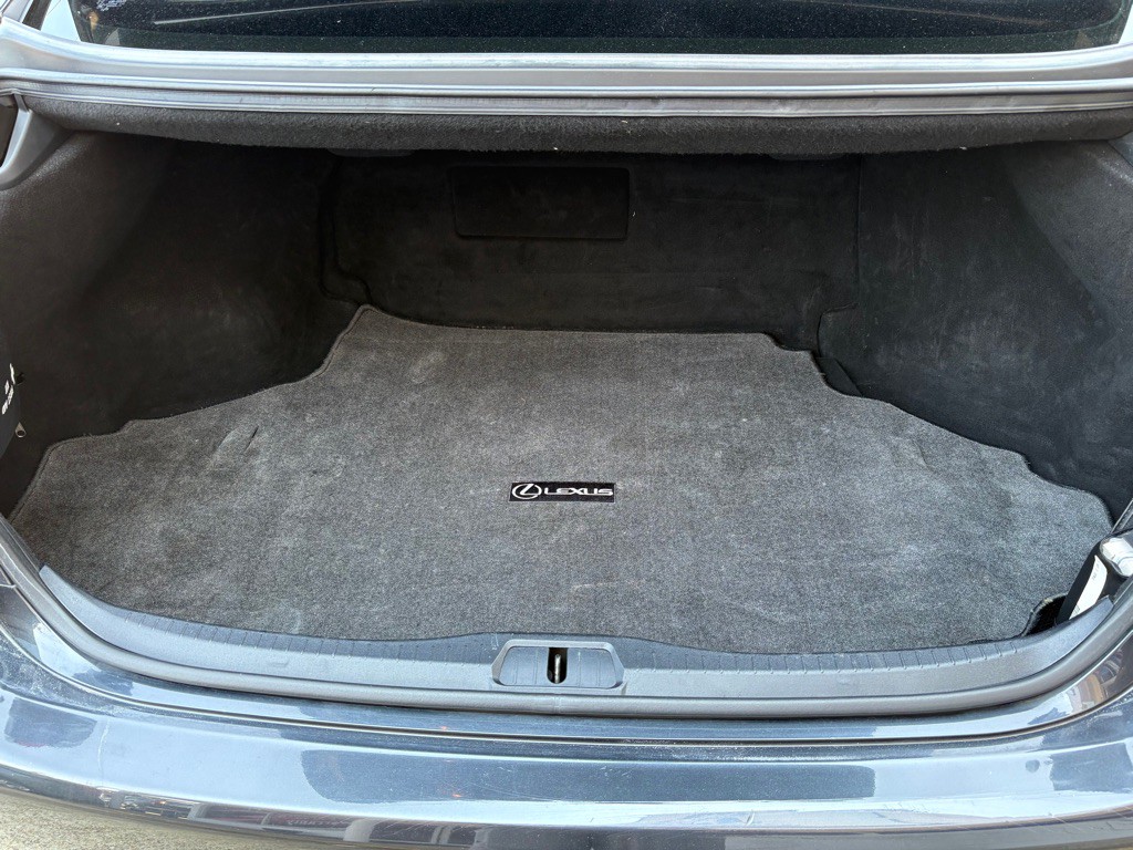 2009 Lexus LS Image 6