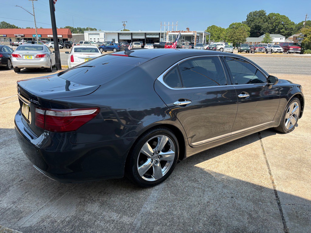 2009 Lexus LS Image 7