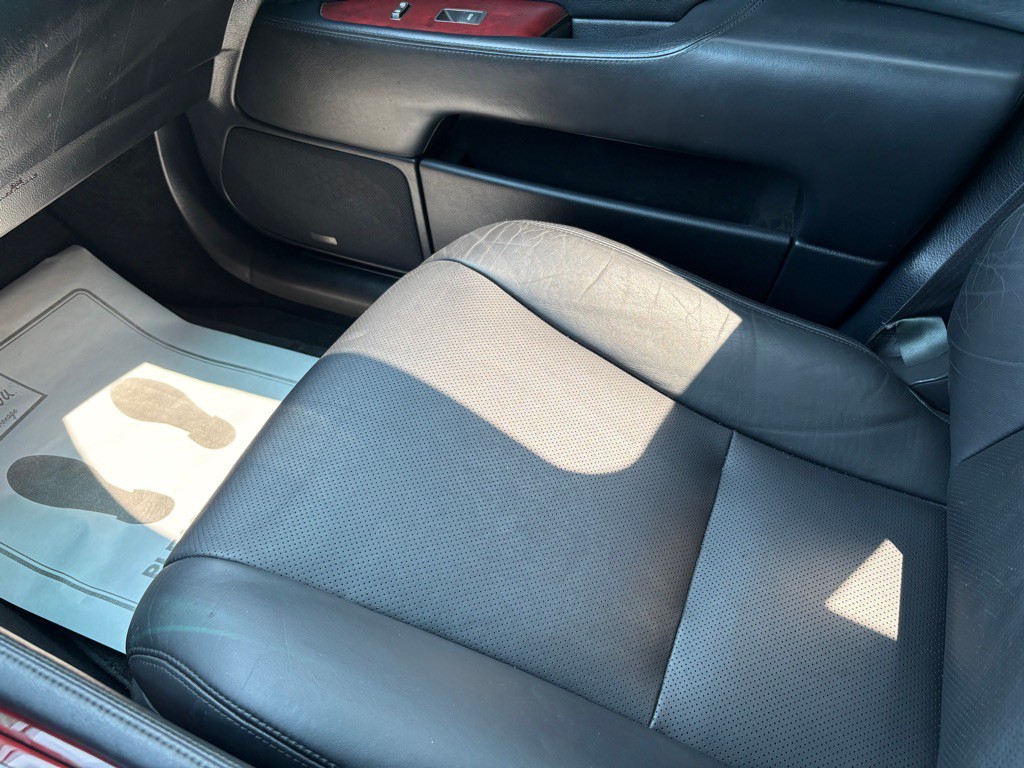 2009 Lexus LS Image 29