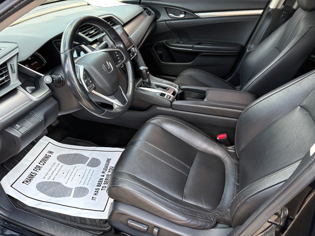 2017 Honda Civic Image 10