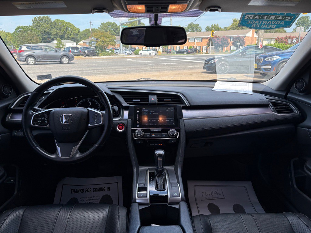2017 Honda Civic Image 12