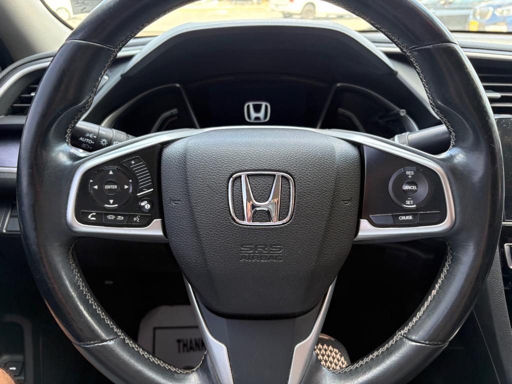 2017 Honda Civic Image 18