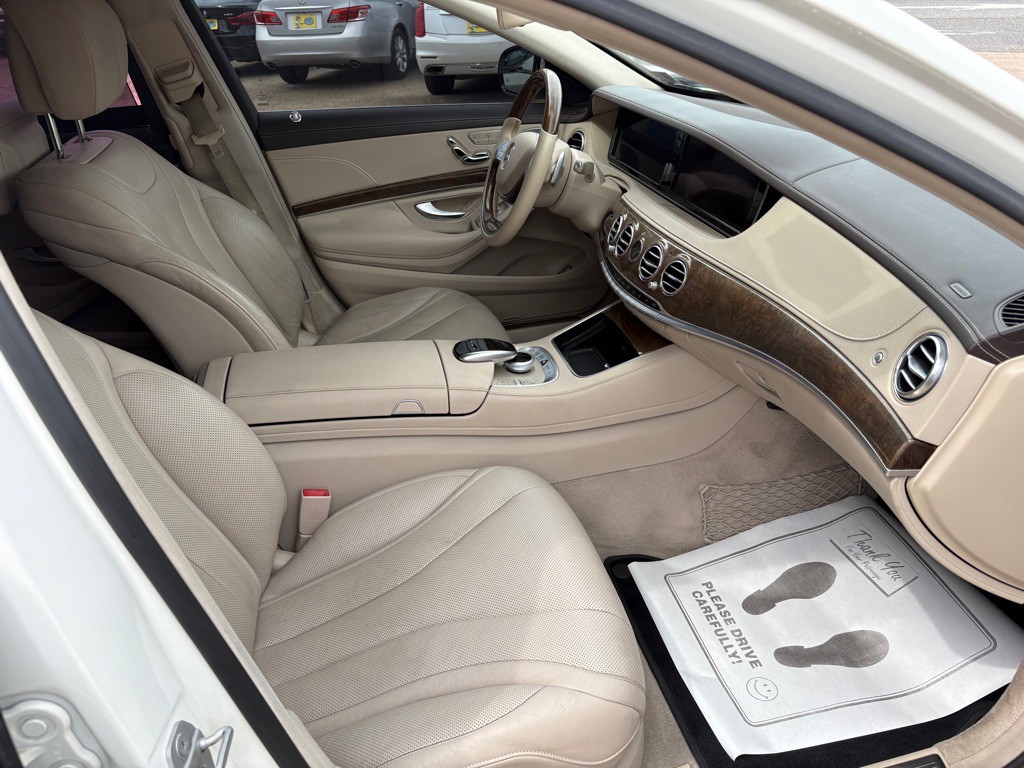 2015 Mercedes-Benz S-Class Image 16