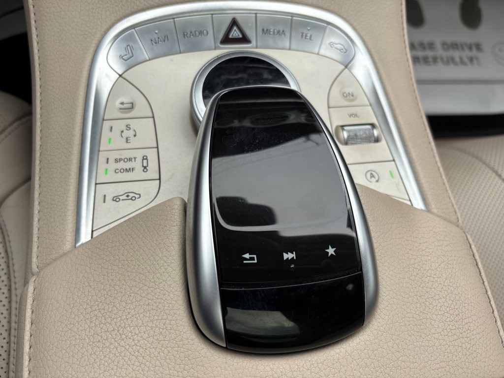 2015 Mercedes-Benz S-Class Image 28