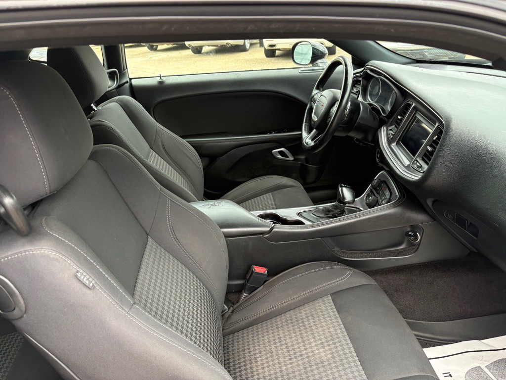 2018 Dodge Challenger Image 12