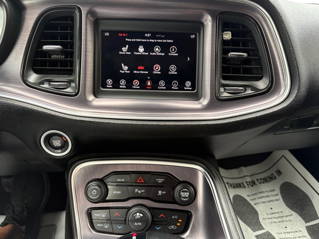 2018 Dodge Challenger Image 20