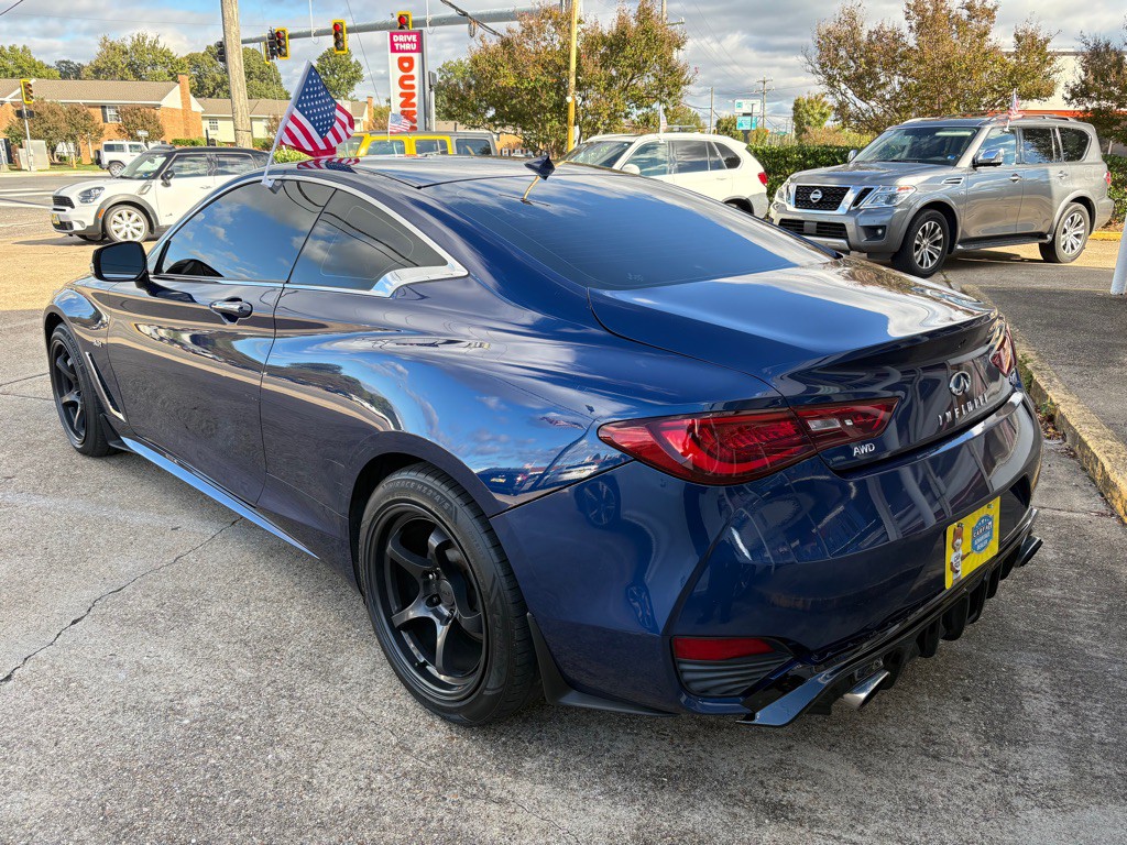 2018 INFINITI Q60 Image 4