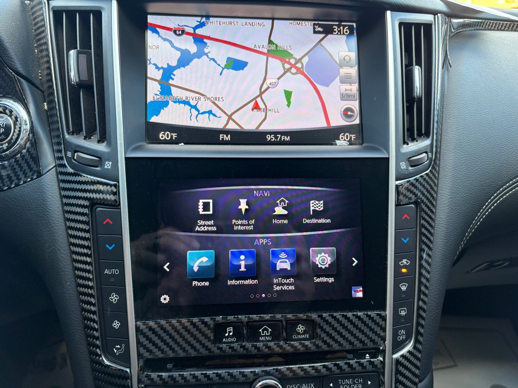 2018 INFINITI Q60 Image 21