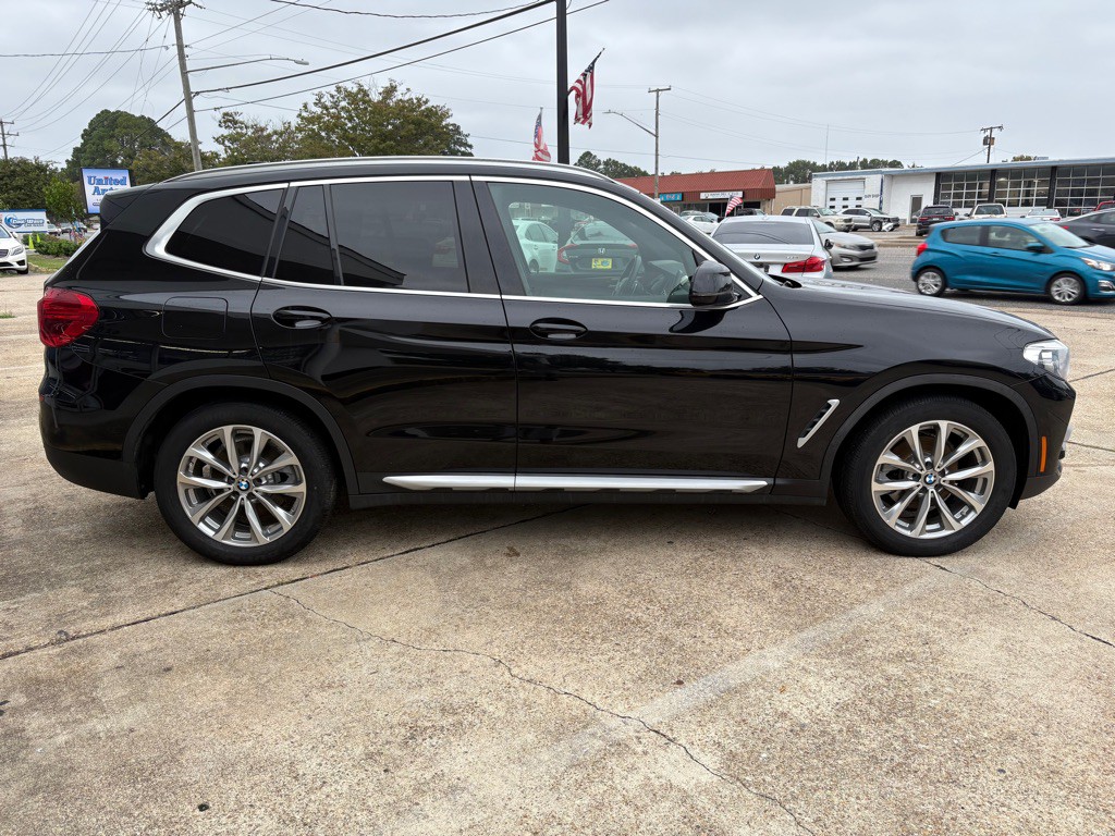 2018 BMW X3 Image 8