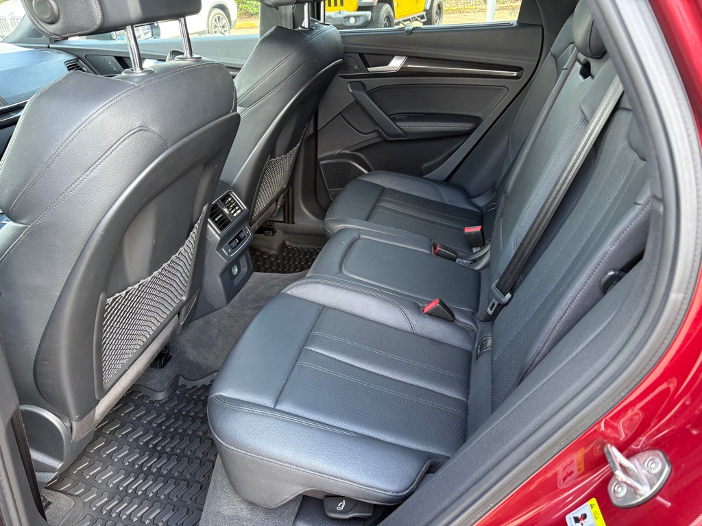 2018 Audi Q5 Image 11