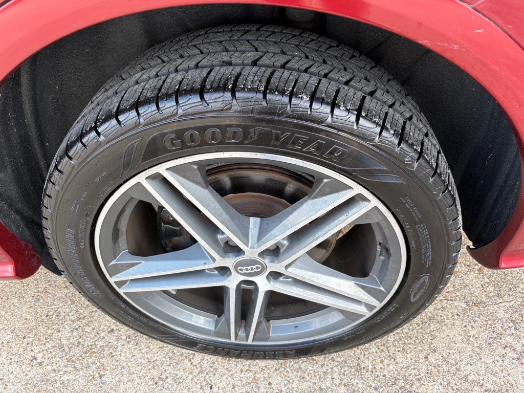2018 Audi Q5 Image 31