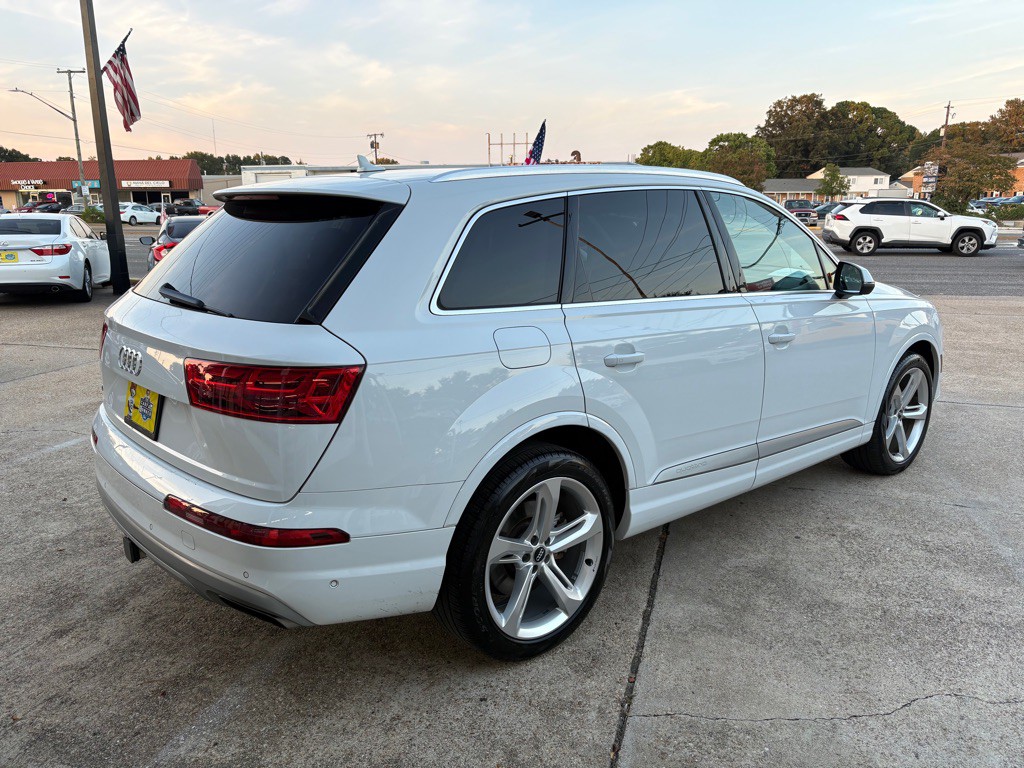 2019 Audi Q7 Image 7