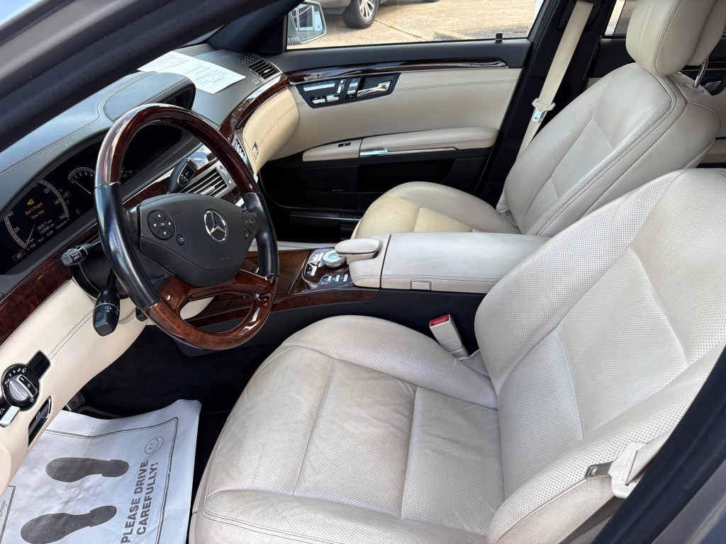 2012 Mercedes-Benz S-Class Image 10
