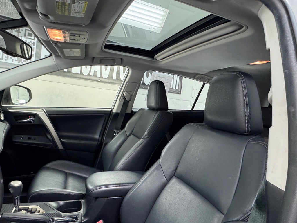 2013 Toyota Rav4 Image 12