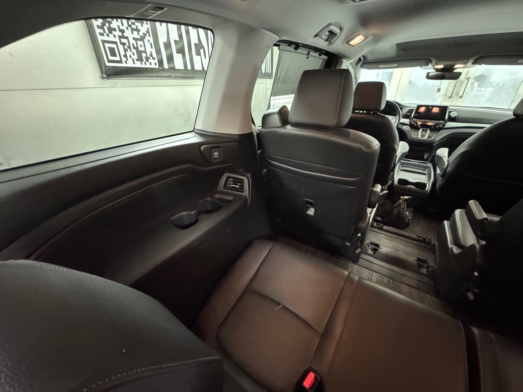 2021 Honda Odyssey Image 14