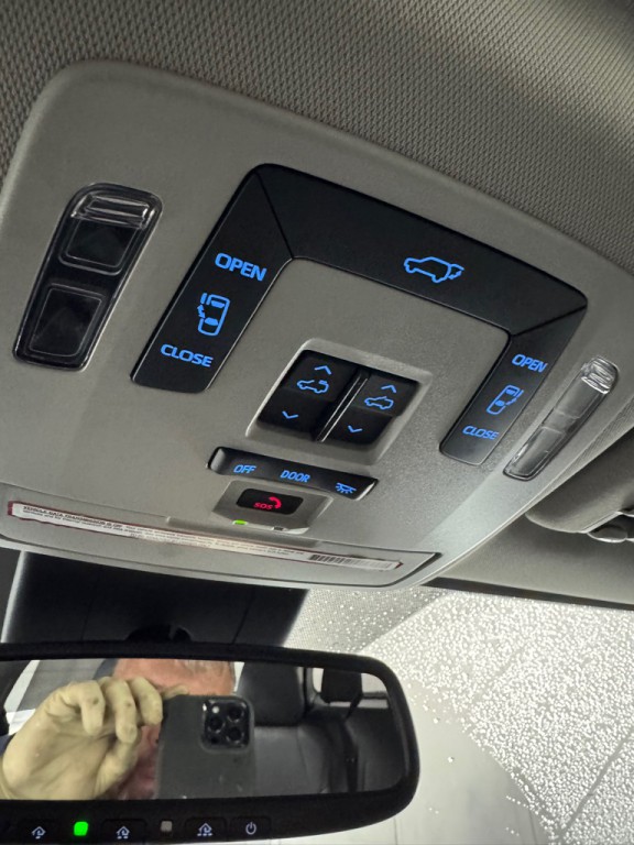 2021 Toyota Sienna Image 21