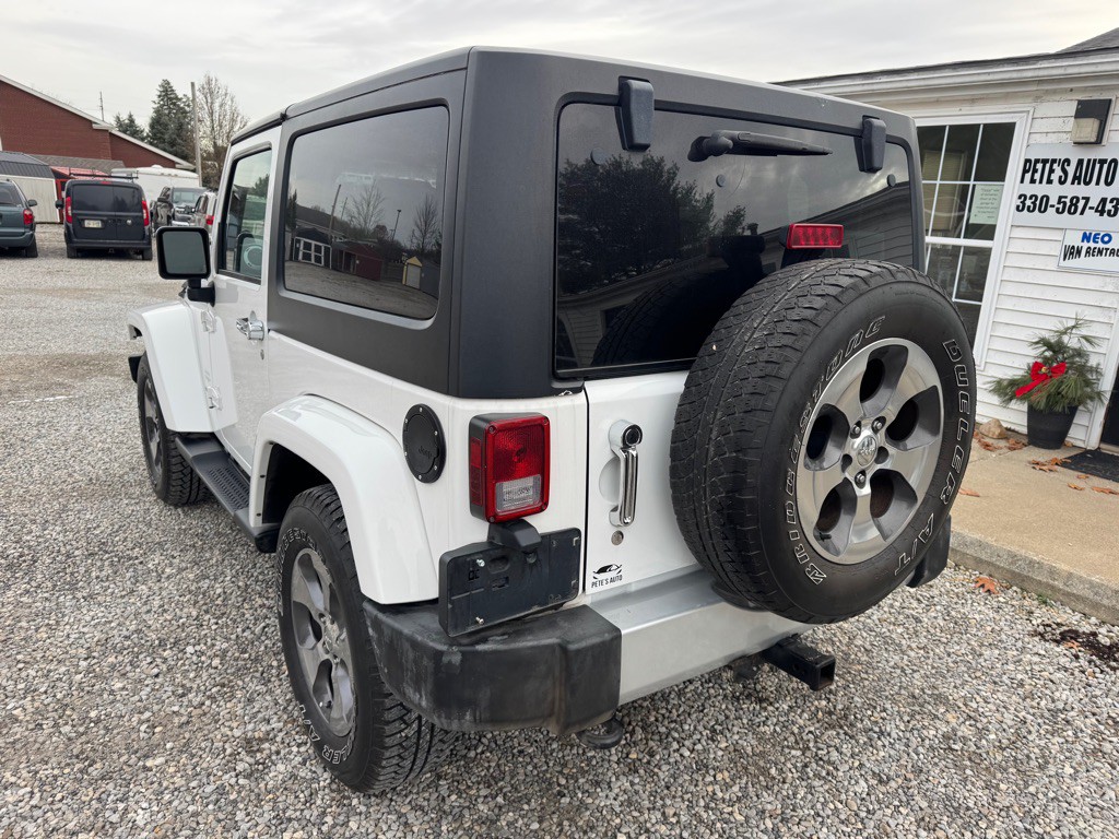 2012 Jeep Wrangler Image 6