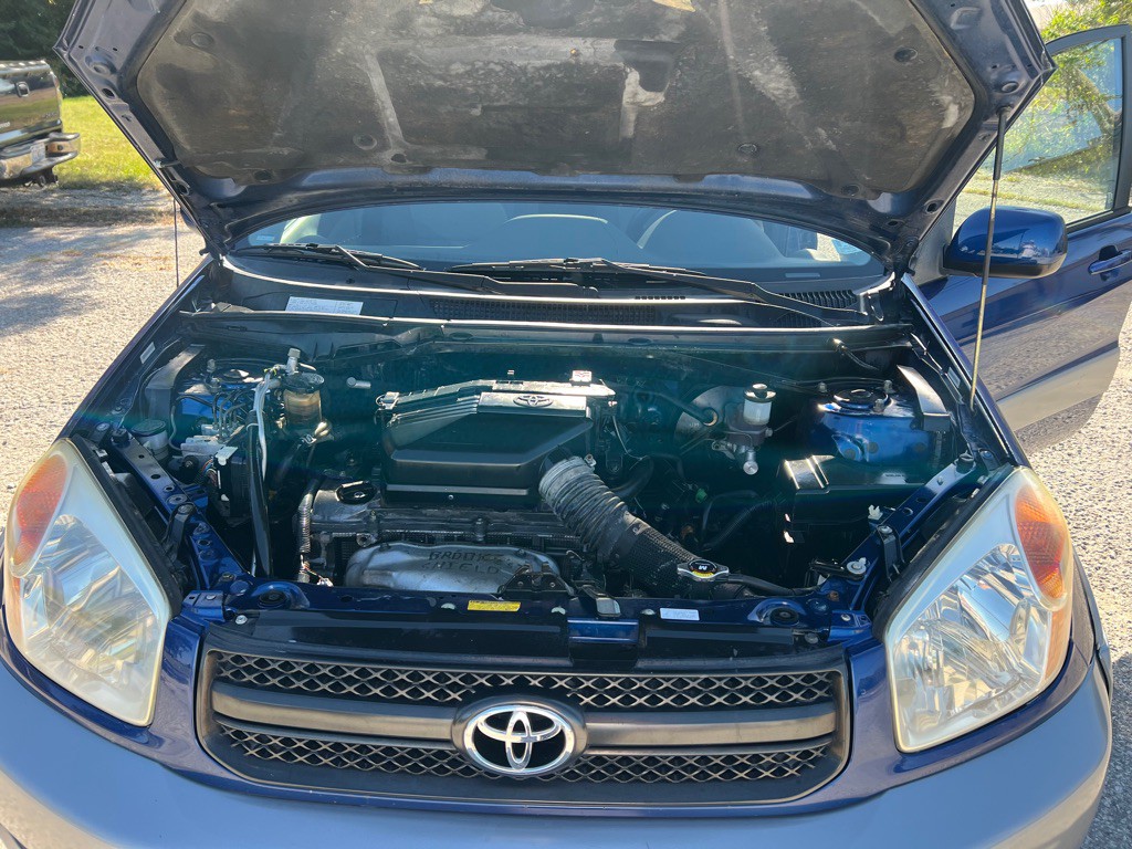 2004 Toyota Rav4 Image 10