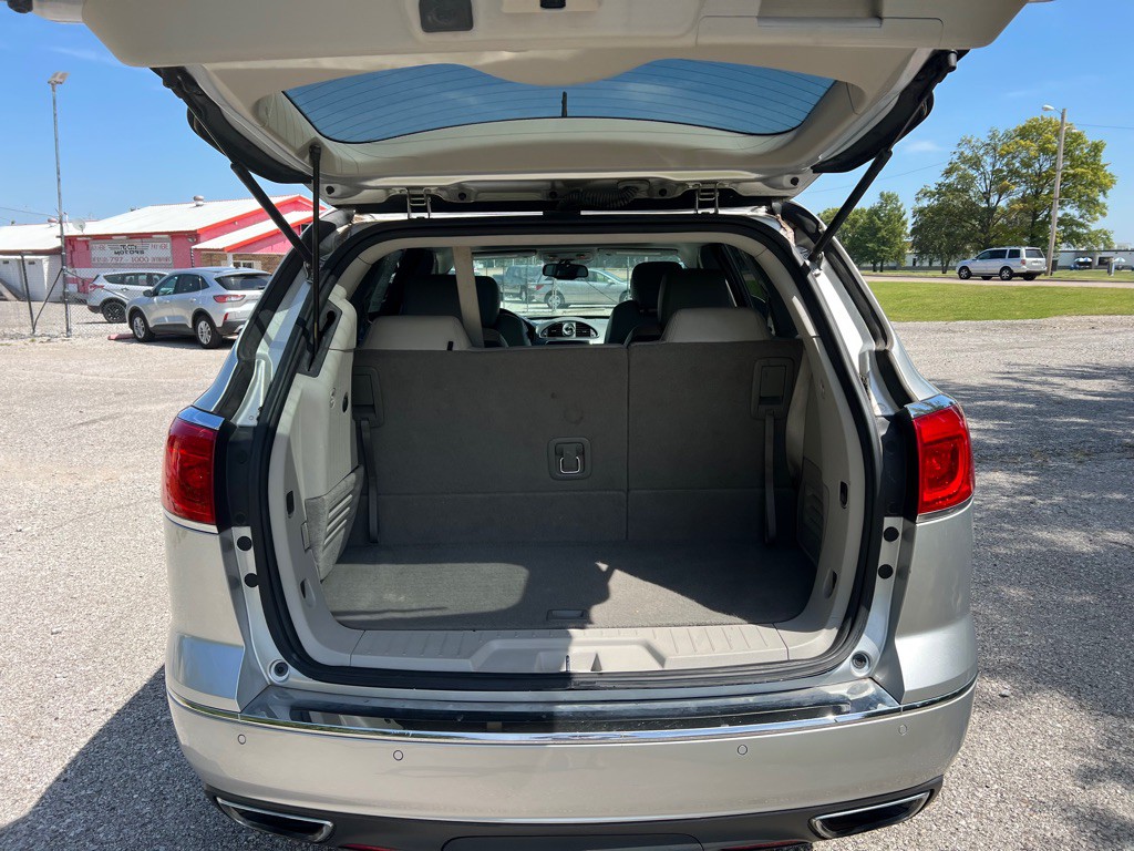 2016 Buick Enclave Image 4