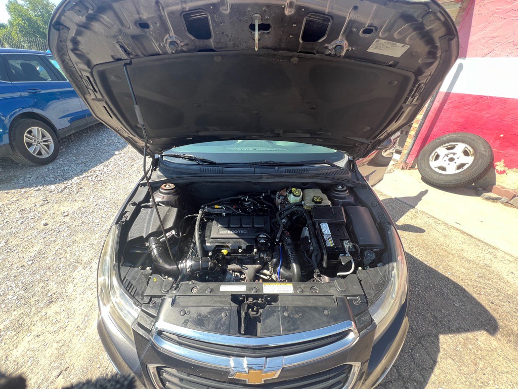 2016 Chevrolet Cruze Image 8
