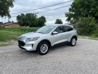 Image for 2020 Ford Escape SE ID: 6665349