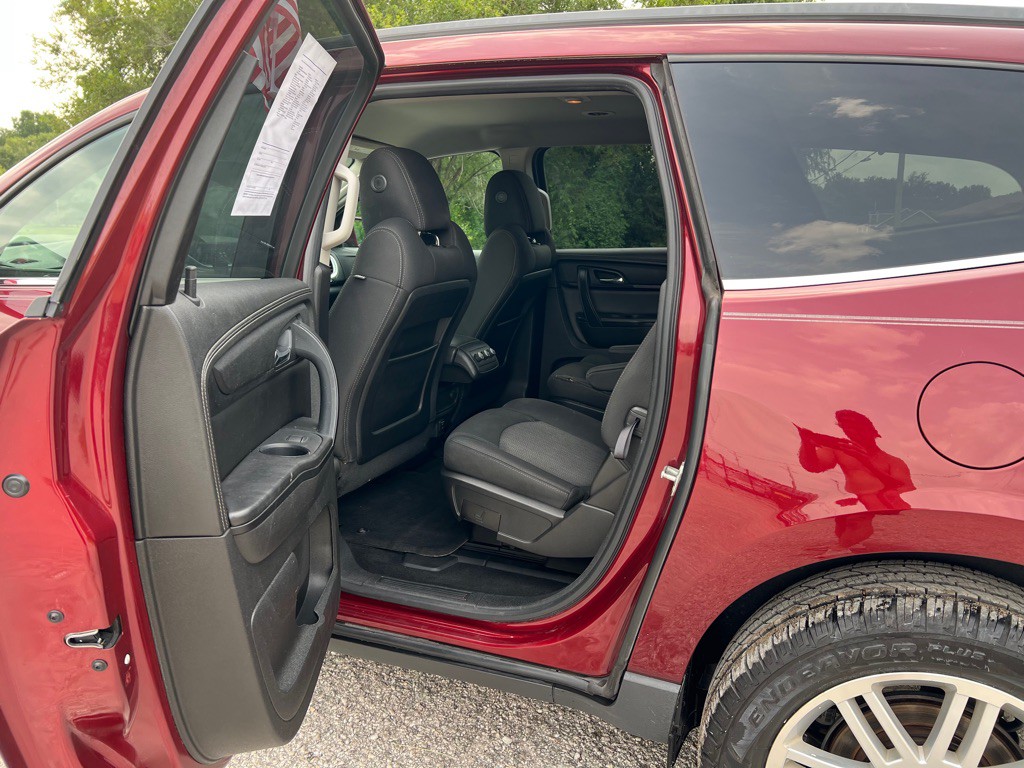 2015 Chevrolet Traverse Image 5