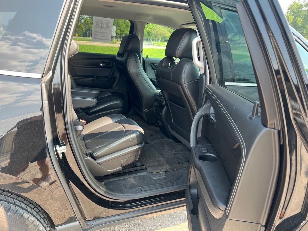 2017 Chevrolet Traverse Image 4